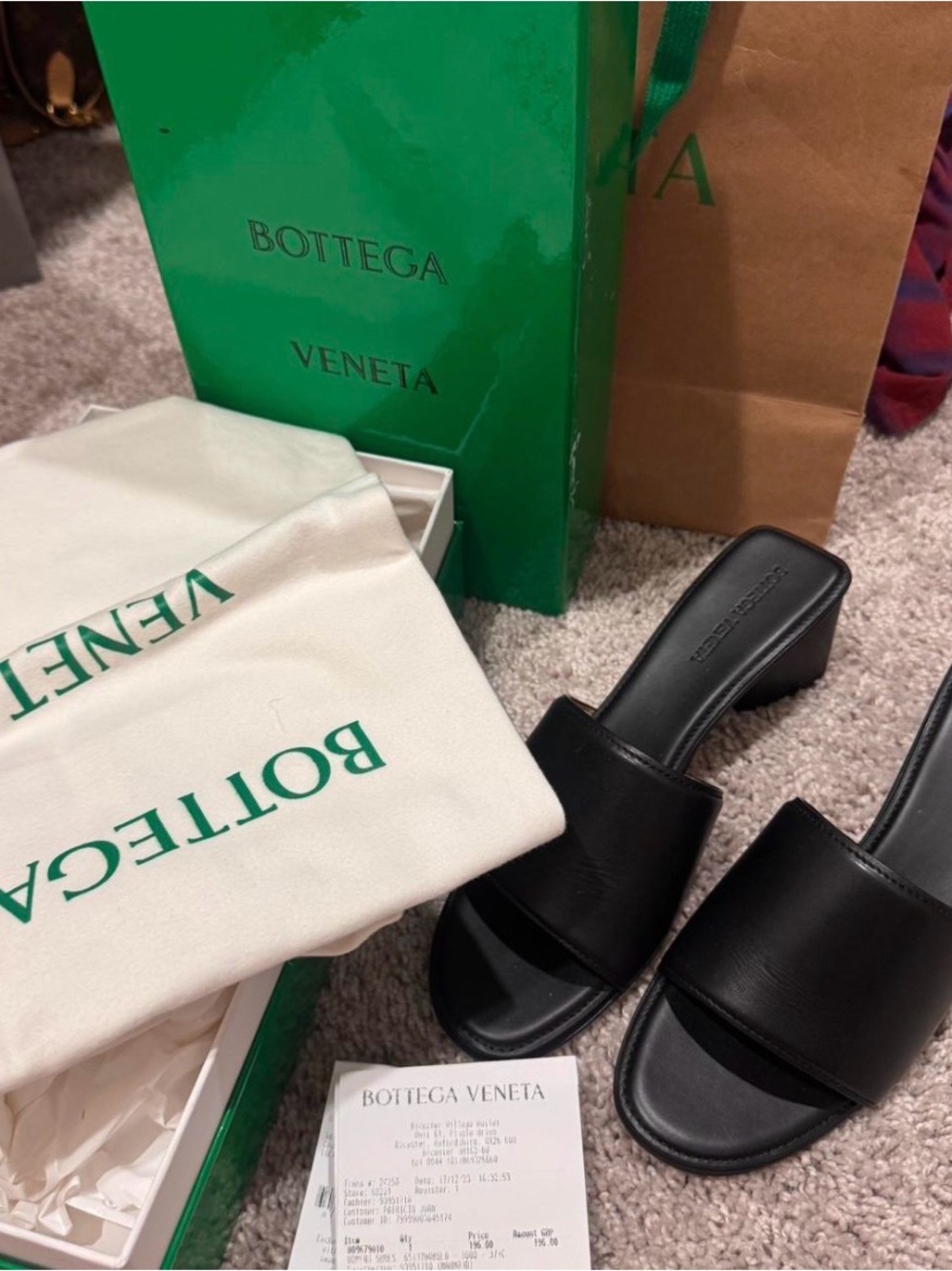 Bottega Veneta Green Signature Box with Receipt and Burgundy Nail